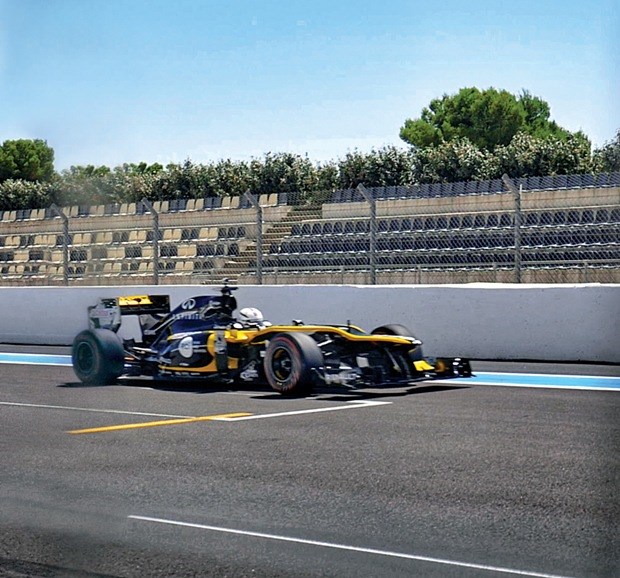 2012 Lotus-Renault F1 race car drive experience